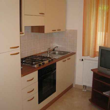 Apartmani Apollo Spalato Esterno foto